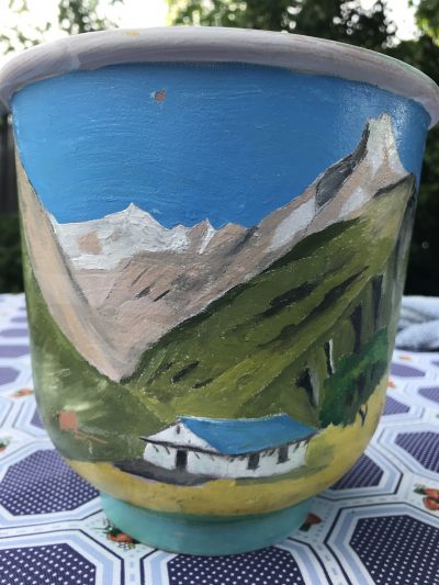 Nepal | Terra cotta pot. Dec. 2018. SOLD