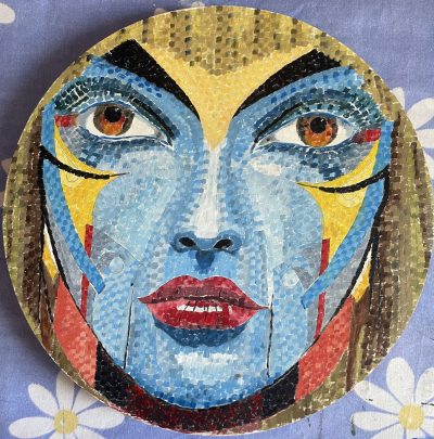 x. She gives me the blues | Acrylic on wood. 30cms diameter.